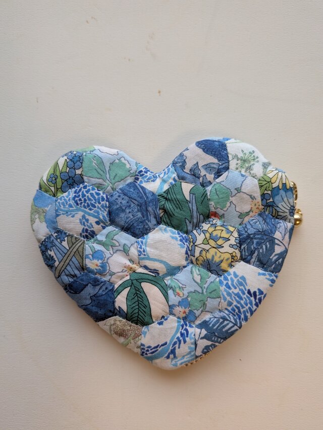 ハートのミニポーチ　ブルー