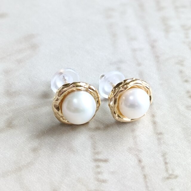 SV925／k18GP］Hakuju-白珠- パール 真珠 ピアス 鎚目 フレーム 額縁