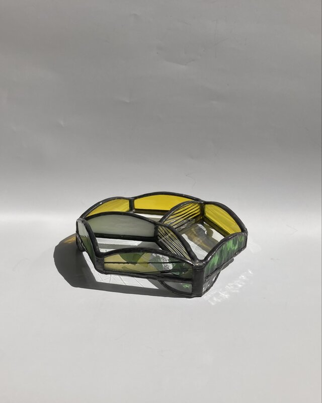 ガラスの小物入れ（緑） | iichi 日々の暮らしを心地よくする