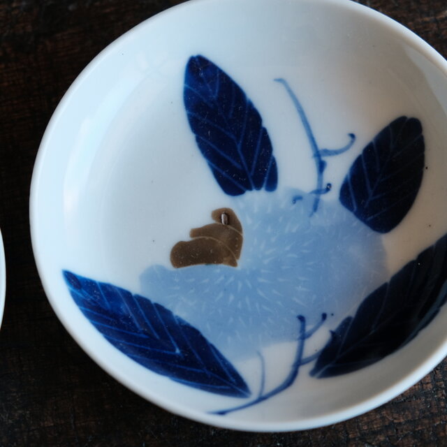 青い花の絵付け◇瀬戸焼 花文色絵小皿2客セット 骨董・antiques