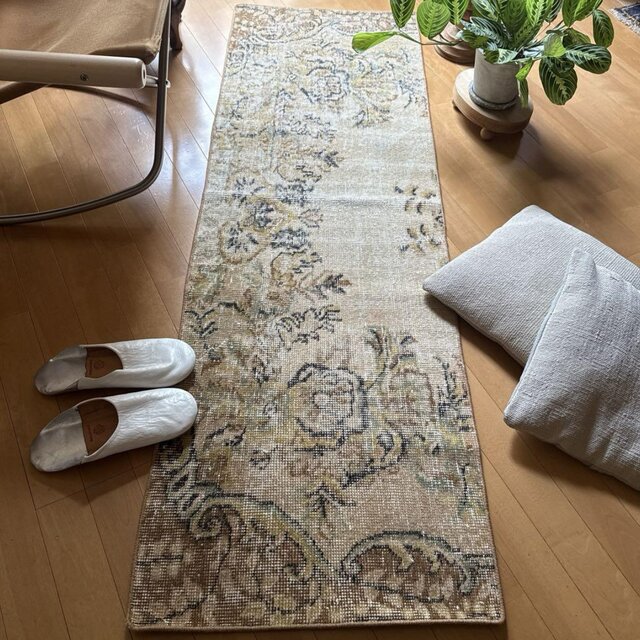 ペールベージュピンク58×189フラワーライン　ランナー　トルコヴィンテージラグ ペールベージュピンク58×189フラワーライン ランナー トルコ