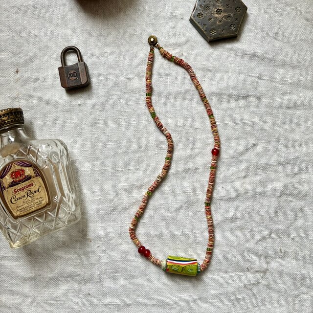 ＊古のネックレス＠ベネチアの古いミルフィオリ＋ニラビーズ＋貝ビーズ＋ベネチアシードビーズ