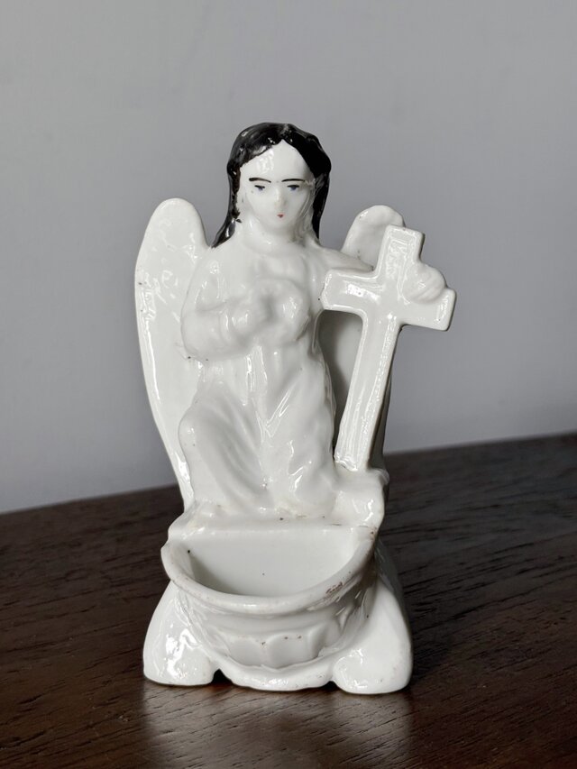 Haviland フランス　天使　女神　アンティーク　プレート　白磁 白磁 天使 ベニティエ 黒髪 h14cm フランス アンティーク 黒 0501914