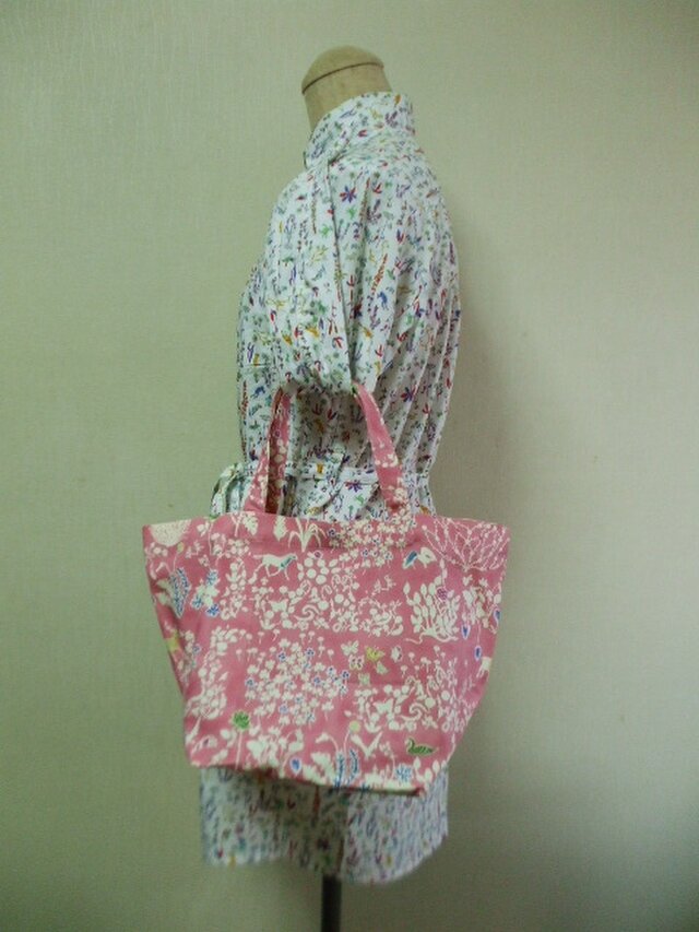 【ラスト１】リバティ　ヨシエ（Ｙｏｓｈｉｅ)　トートバック 　綿１００％