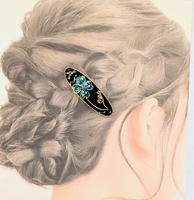 グリーン螺鈿の花のヘアバレッタ