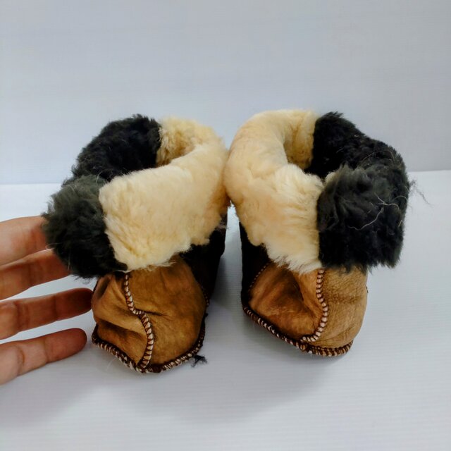 ◇秋冬新作◇羊毛ムートン100%ルームシューズ リバーシブル Mサイズ