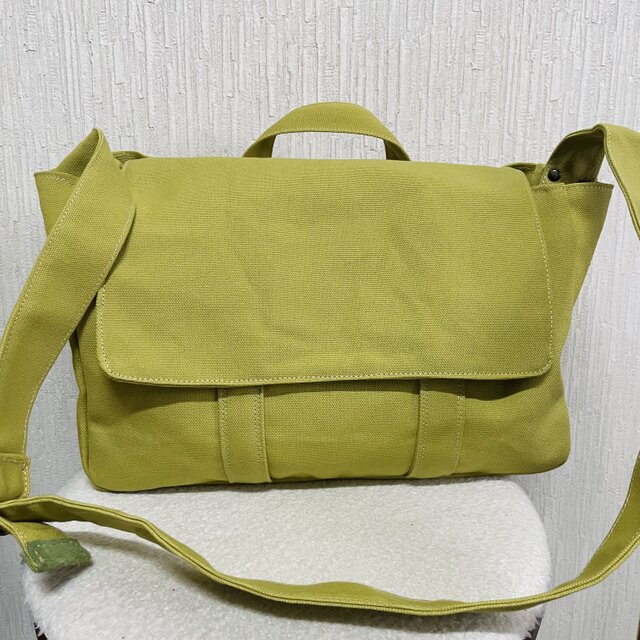 11号帆布のフタ付き２ウェイショルダートート・ライトグリーン