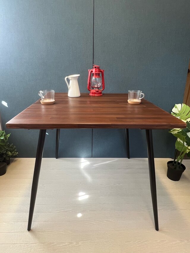 【送料無料】 テーブル 正方形 80cm パインウォルナット アイアン製ボルト連結脚