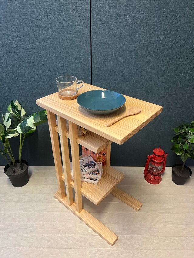 送料無料】 サイドテーブル 格子形 棚付 45cm 30cm 65cm パイン