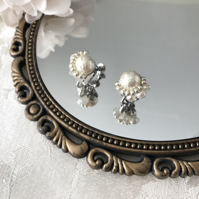 クリースパール の モチーフ イヤリング キスカ ホワイト 白 デイリー フォーマル 結婚式 入学式 卒業式 オールシーズン