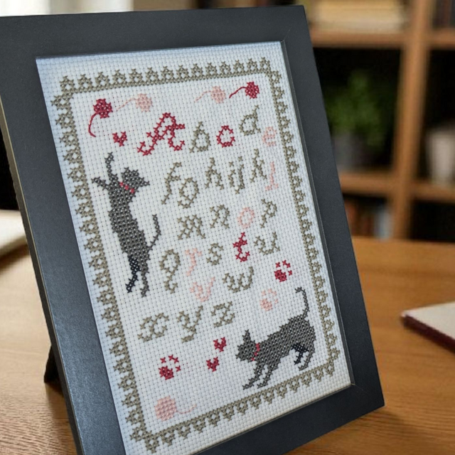 刺繍キット　いたずらねこのサンプラー