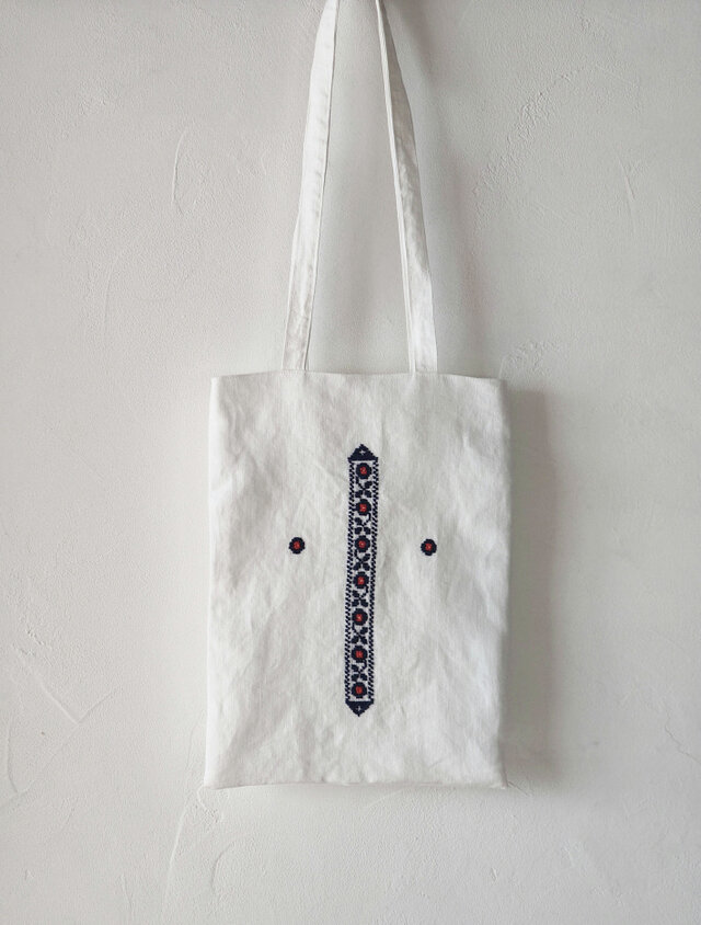 ハンガリー　クロスステッチの刺繍　リネンバッグNo.2