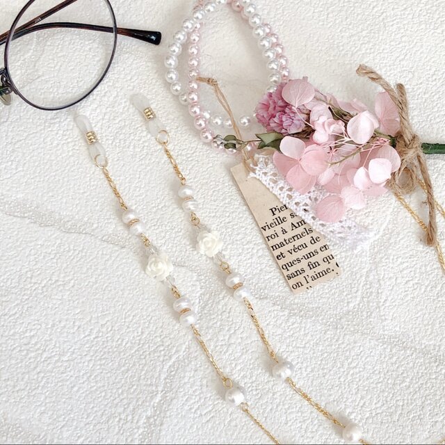 ♪594❤️ バラ　薔薇　フロスト　淡水パール　マスクチェーン　メガネチェーン ♪594❤️ バラ 薔薇 フロスト 淡水パール マスクチェーン