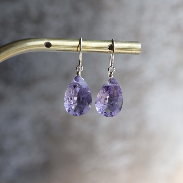 高貴な紫＊カービングアメジスト ピアス/イヤリング｜2月誕生石 天然石