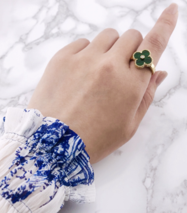 幸せのクローバーリング 15mm（マラカイト）【高品質！送料無料！当日発送！】