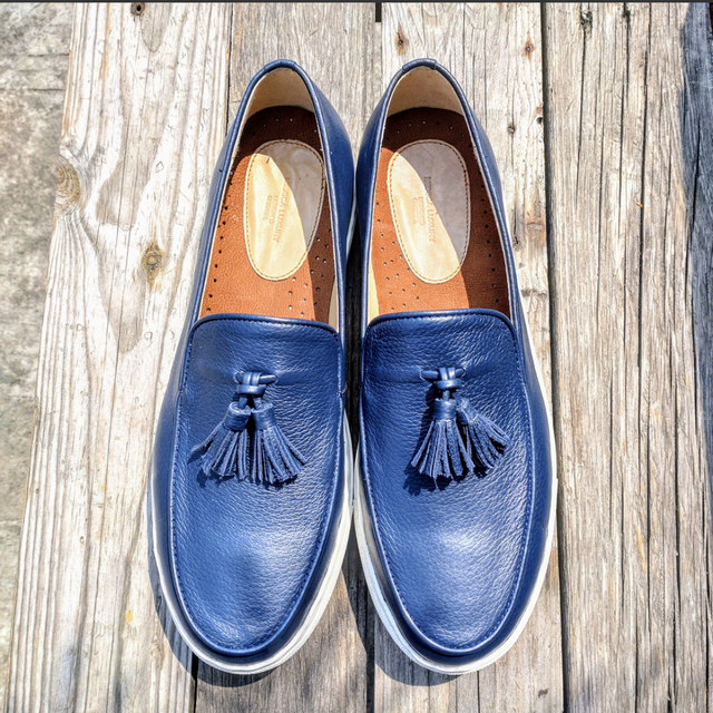 本革タッセルローファースニーカー　ネイビー　丈夫で柔らかいレザー