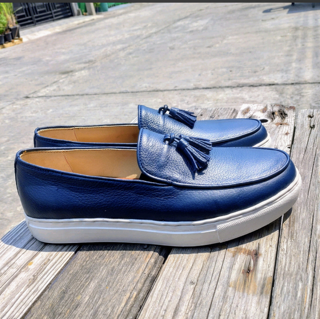 本革タッセルローファースニーカー ネイビー 丈夫で柔らかいレザー