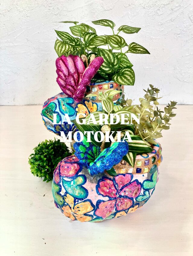 ガラスタイル付き 花柄 ラメちょうちょ付き ブルー ブーツプランター