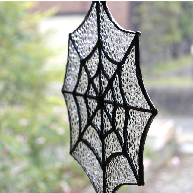 ステンドグラス サンキャッチャー 蜘蛛の巣 模様 スパイダー
