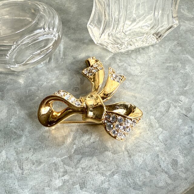 SCM44-【 MONET 】モネ・ヴィンテージブローチ 80s Golden Color