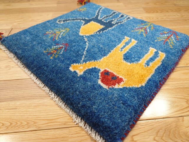 ペルシャ ギャッベ 玄関小 60×43 藍色 ラクダ 女性 ペルシャ ギャッベ