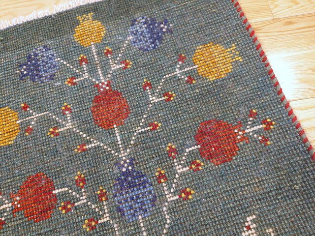 ペルシャ ギャッベ ミニマット 横40.5x40㎝ ザクロの実 緑色