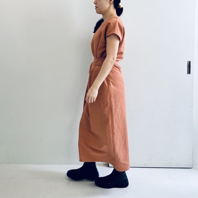アシンメトリーラップワンピース(テラコッタ) | iichi 日々の暮らしを