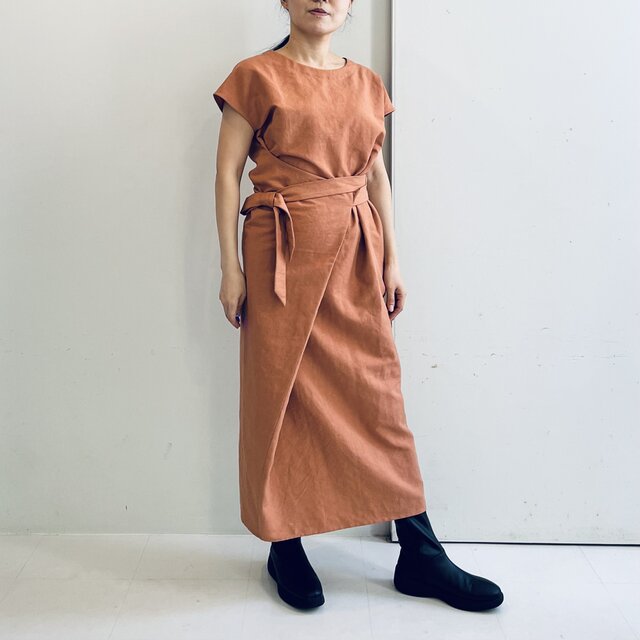 アシンメトリーラップワンピース(テラコッタ) | iichi 日々の暮らしを