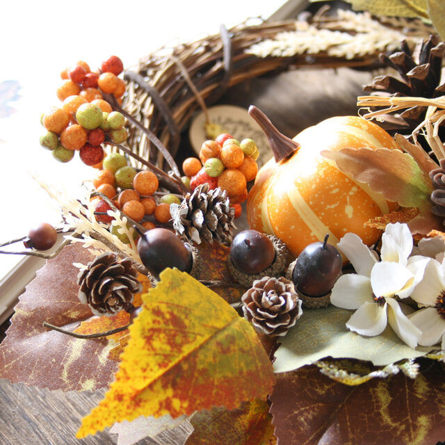 大量！【クリスマスリース・ハロウィンリースの材料】松ぼっくり