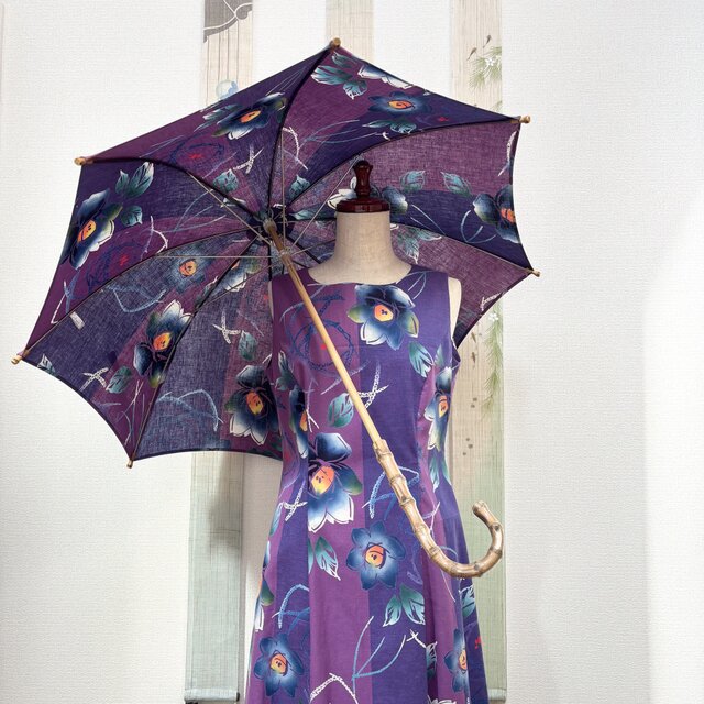 浴衣反物から作ったプリンセスラインワンピースと日傘　夏の暁
