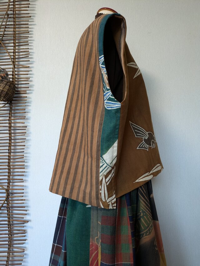 古布リメイク （セットアップ） フレンチ袖ベスト＋緑藍染の