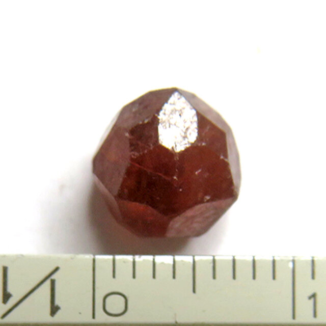 スペサルティンガーネット 原石 4.3ct trg211 | iichi 日々の暮らしを