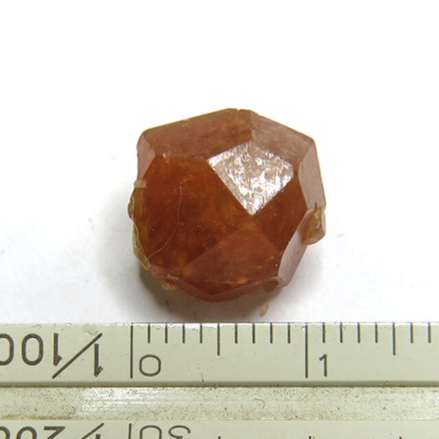 ヘソナイトガーネット 原石 9ct trg67 | iichi 日々の暮らしを心地よく