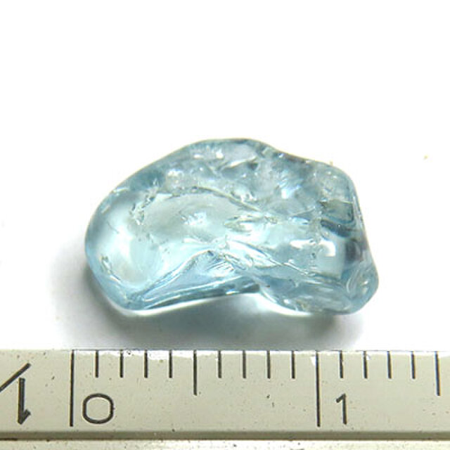 アクアマリン 原石 4ct trg107 | iichi 日々の暮らしを心地よくする