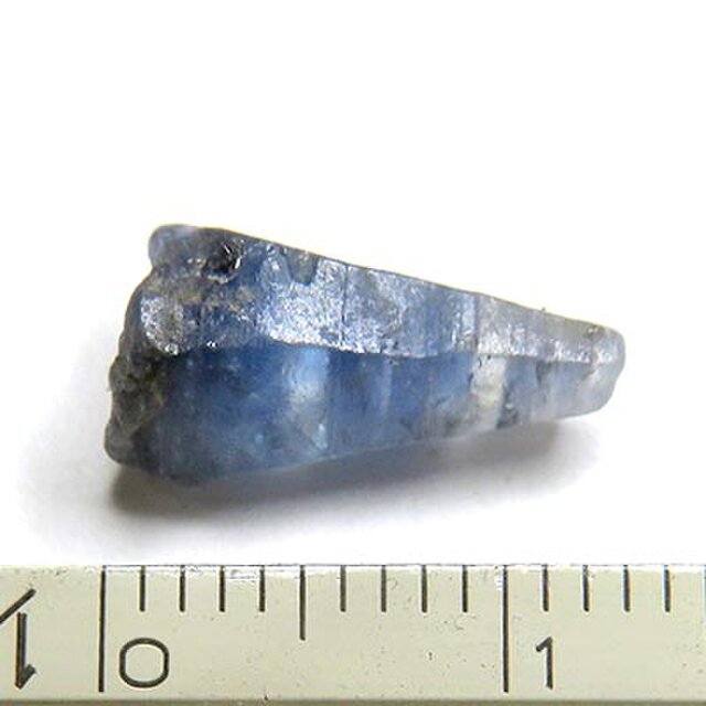 大粒‼︎ 世界的に珍しいスリランカ産　サファイア原石(ガラスボディ)④ サファイア原石 結晶 スリランカ産 4.1ct trg130 | iichi 日々の暮らし