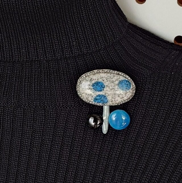 Ｋ2ストーン水玉模様の花