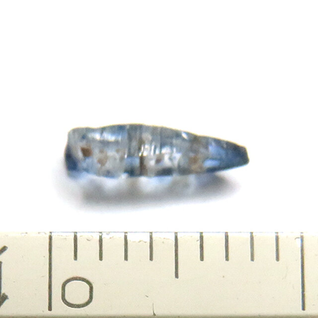 大粒‼︎ 世界的に珍しいスリランカ産　サファイア原石(ガラスボディ)⑤ サファイア原石 結晶 スリランカ産 0.5ct trg358 | iichi 日々の