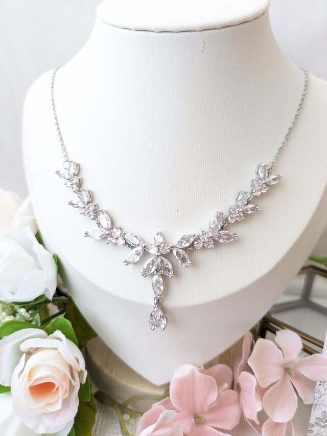 華やかリーフ ウェディングアクセサリー3点セット（ネックレス・ピアス