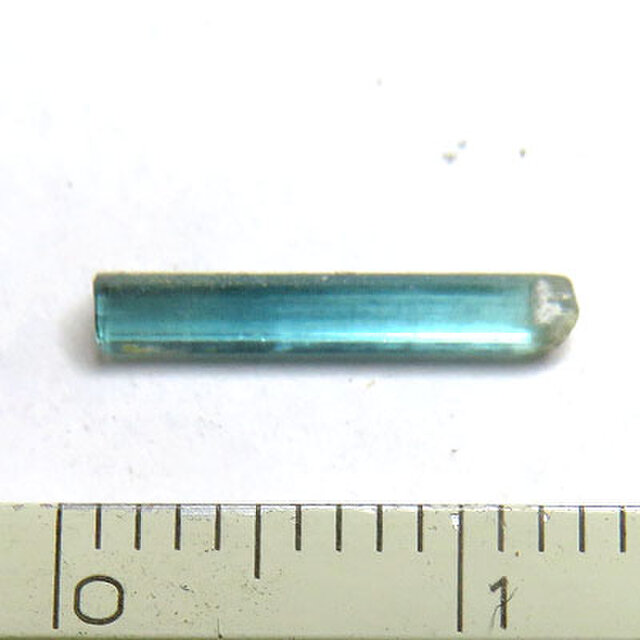 インディゴライトトルマリン 原石 0.6ct trg316 | iichi 日々の暮らし