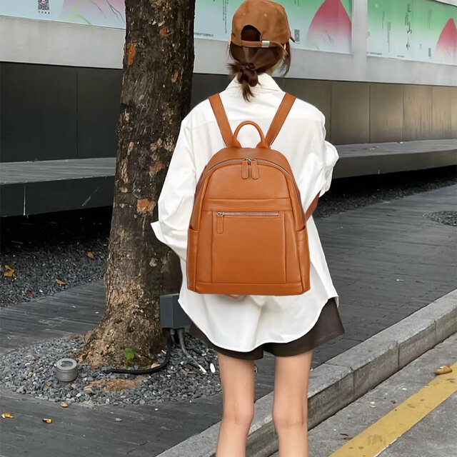 最高のクオリティ☆大容量 旅行定番 レザー リュックサック　デイパック ハンドメイド メンズ ショルダーバッグ 旅行　通勤 通学 w30 リュックサック 本革 メンズ 大容量 旅行鞄 16インチPC対応 牛革