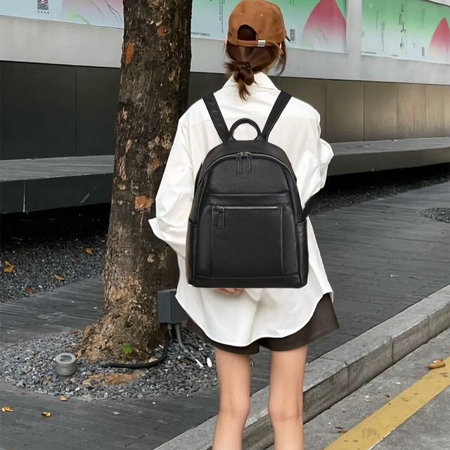 高級感満載！容量 旅行定番 ックサック　デイパック ハンドメイド メンズ ショルダーバッグ 旅行 通勤 通学 ブラック 2色選択可能 高級感満載！容量 旅行定番 ックサック デイパック ハンドメイド