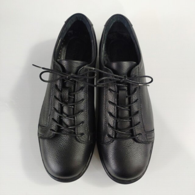 本革スニーカー　ブラック　ビジネススニーカー　丈夫で柔らかいレザー採用
