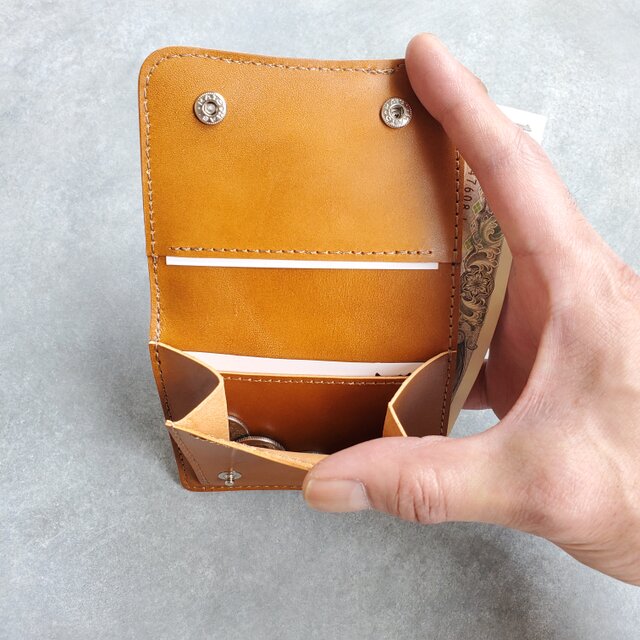 ◇ツヤっとなめらか上品なコンパクト財布◇ミニ財布 小さい財布 二