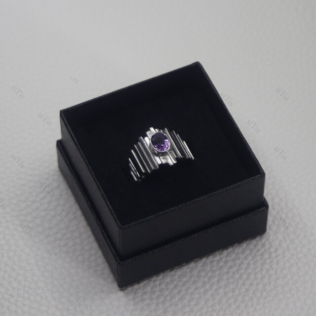 ハンドメイドのシルバーリング Skalisto Wide アメジスト 6×8mm
