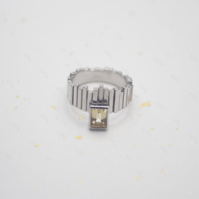 ハンドメイドのシルバーリング Skalisto Half シトリン 5×7mm