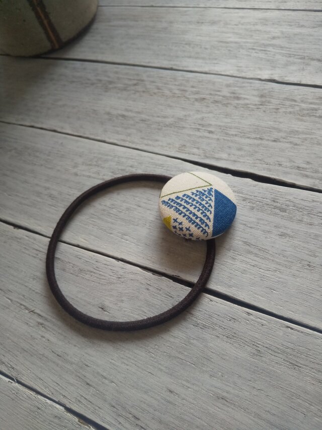 くるみボタンヘアゴム