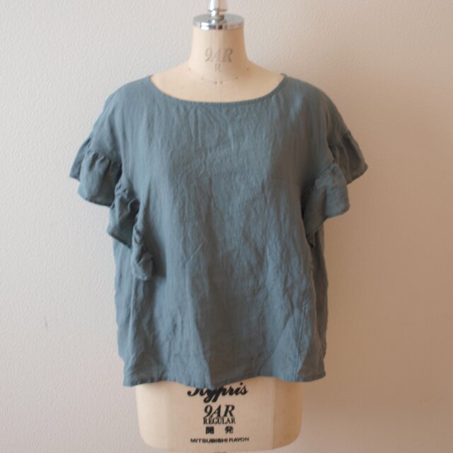 LINEN フリルスリーブブラウス *サックス* size FREE | iichi 日々の 