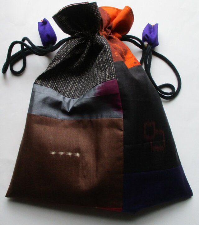 ８３７９　　銘仙の着物で作った巾着袋＃送料無料