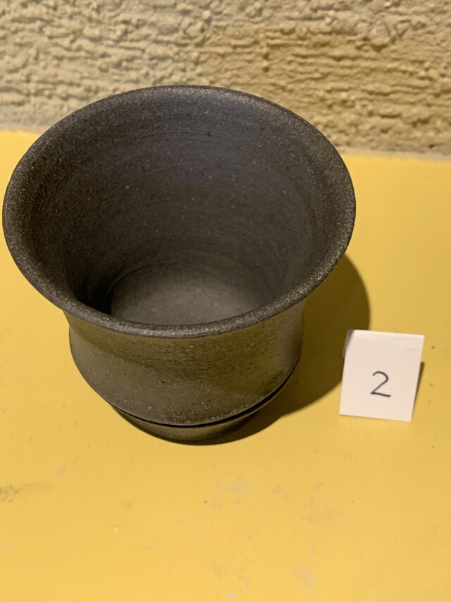 お選びいただける】珠洲焼きのぐい呑み C | iichi 日々の暮らしを