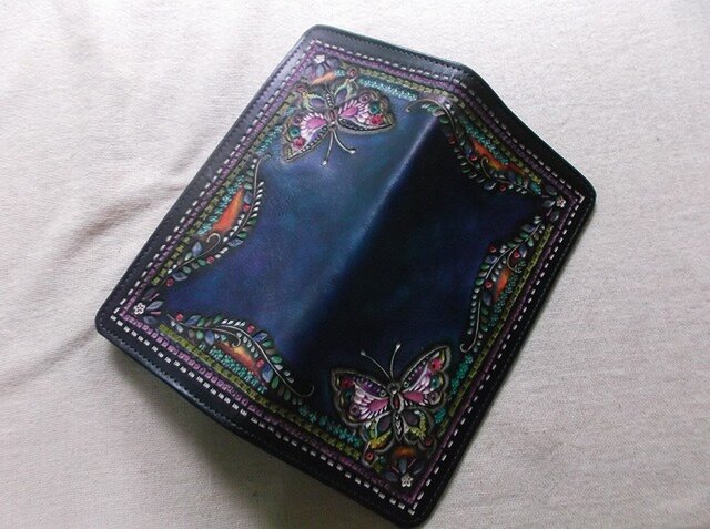 レザークラフト長財布（マチ付き）　蝶々 レザークラフト長財布（マチ付き） 蝶々 | iichi 日々の暮らしを